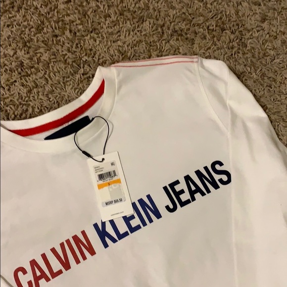 Calvin Klein shirt size S - Picture 2 of 2